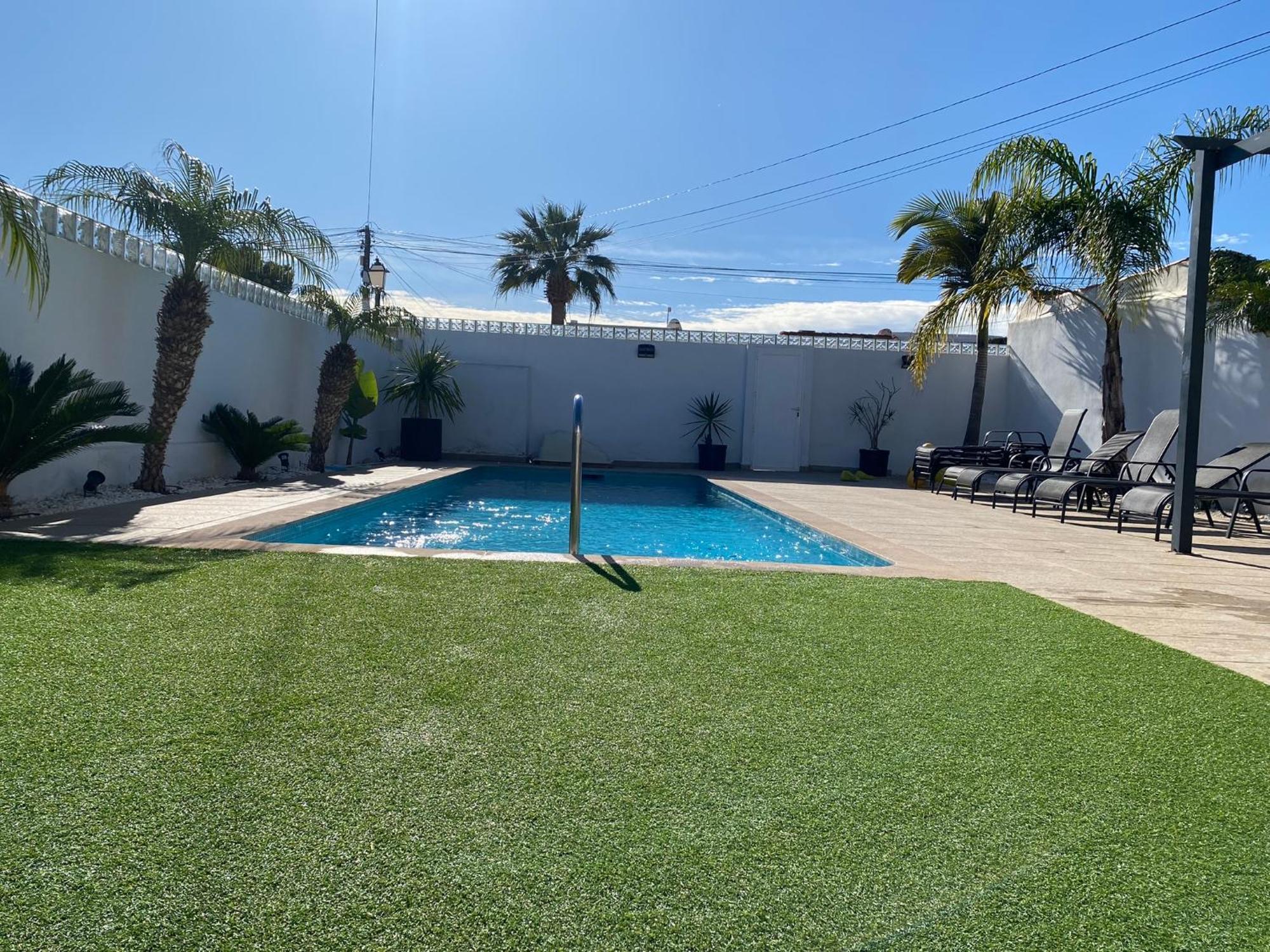 Campoamor Villa & Private Pool, Garden & Roof Terraces Distant Sea Views Orihuela Exteriér fotografie